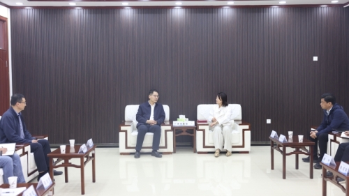 携手同心 共筑共识——学校党委书记丁建丽带队赴新疆科技学院调研
